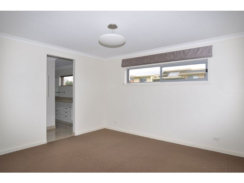 76 Beachcomber Drive, Inverloch VIC 3996