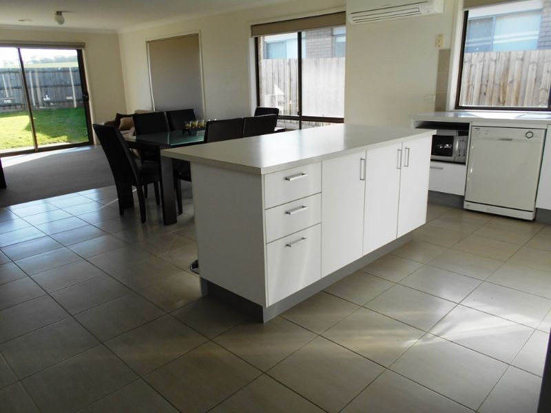 5 Oceanic Drive, Inverloch VIC 3996