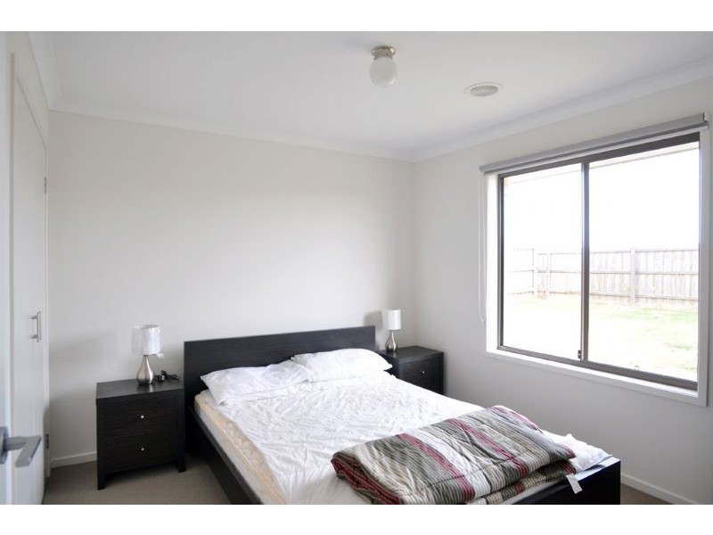 5 Oceanic Drive, Inverloch VIC 3996