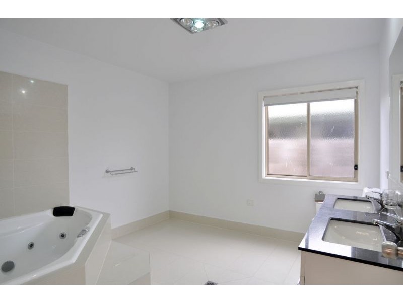 20 Cashin Street, Inverloch VIC 3996