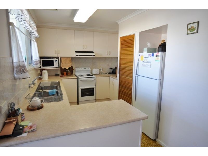 5 Anderson Ave, Inverloch VIC 3996