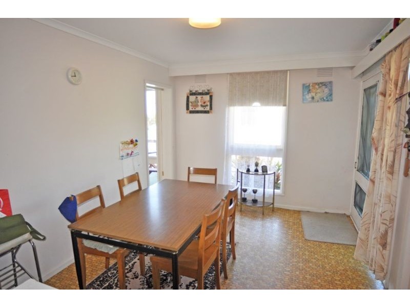 5 Anderson Ave, Inverloch VIC 3996