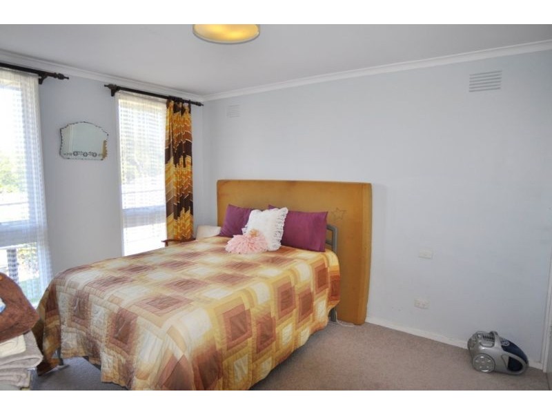 5 Anderson Ave, Inverloch VIC 3996