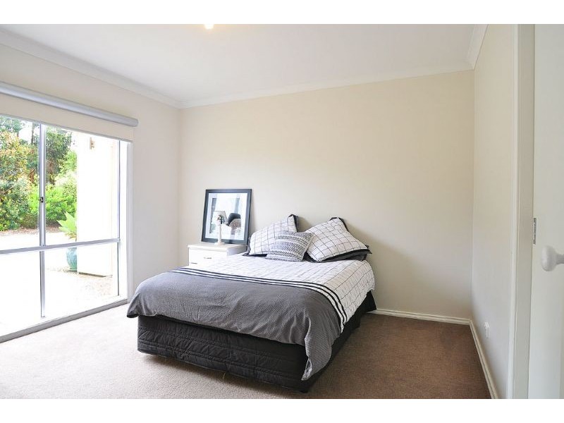 86 Albert Ruttle Drive, Inverloch VIC 3996