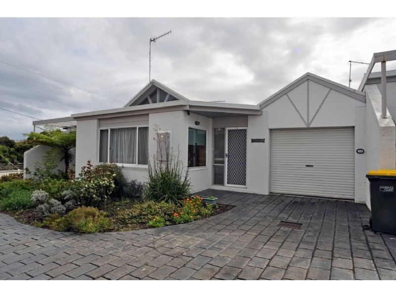 1/3 Scarborough Street, Inverloch VIC 3996