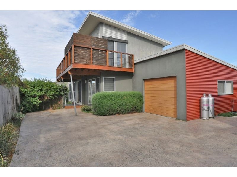 2/26 Freda Street, Inverloch VIC 3996