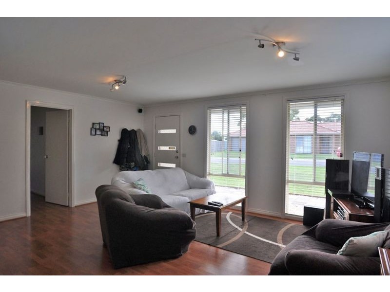 27 Cashin Street, Inverloch VIC 3996