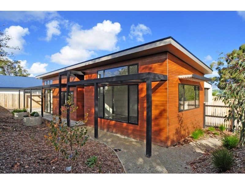 12 Murray Street, Inverloch VIC 3996