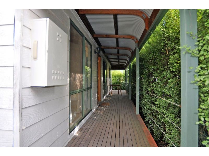 11 Phillip Street, Inverloch VIC 3996