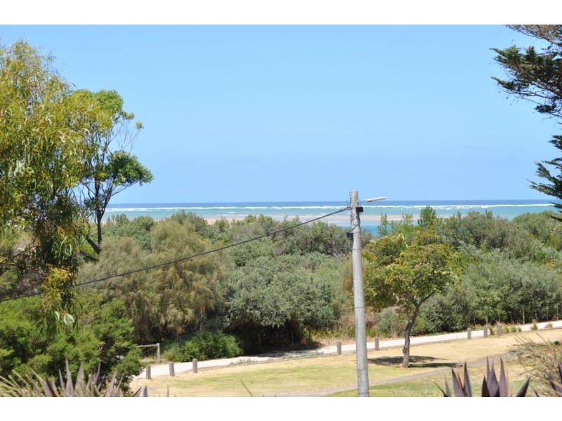 12 Ramsey Boulevard, Inverloch VIC 3996