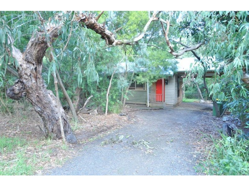 15 Toorak Road, Inverloch VIC 3996