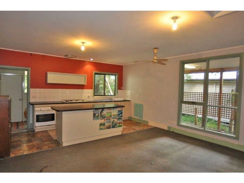 15 Toorak Road, Inverloch VIC 3996
