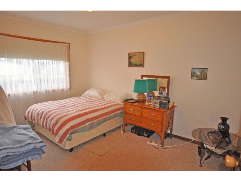 50 DIXON ST, Inverloch VIC 3996