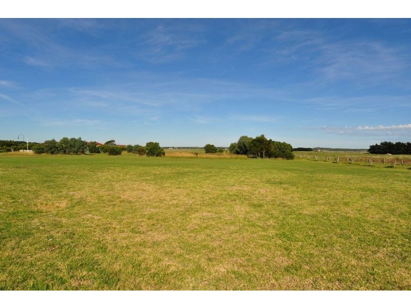 12 Cumberland Court, Tarwin Lower VIC 3956