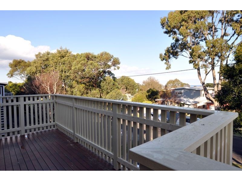 11 Darling Avenue, Inverloch VIC 3996