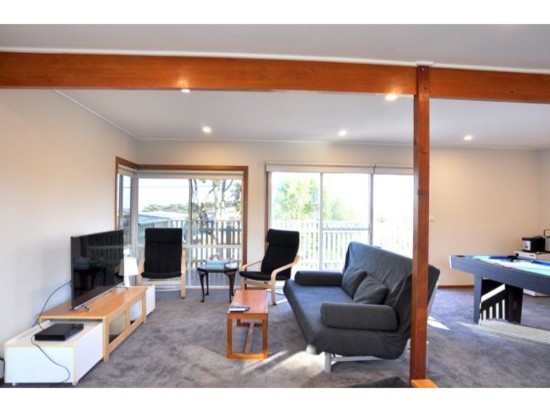 11 Darling Avenue, Inverloch VIC 3996