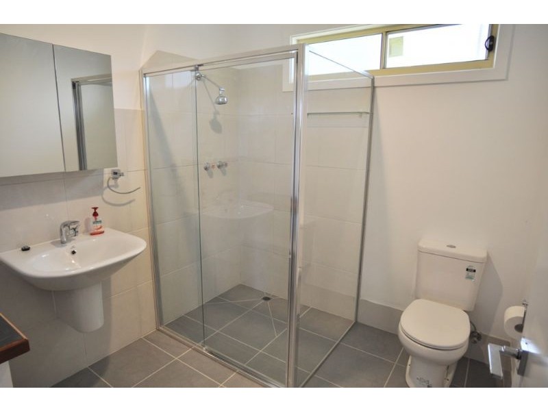 11 Darling Avenue, Inverloch VIC 3996