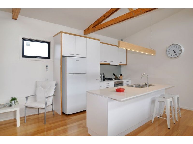 2/9 Garden Crescent, Inverloch VIC 3996