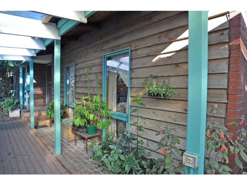 43 Wonthaggi Road, Inverloch VIC 3996