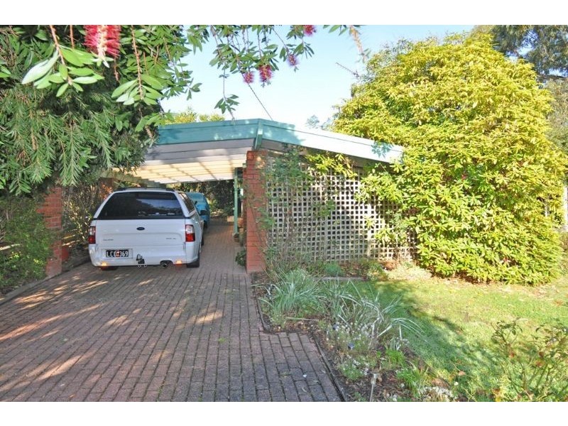 43 Wonthaggi Road, Inverloch VIC 3996