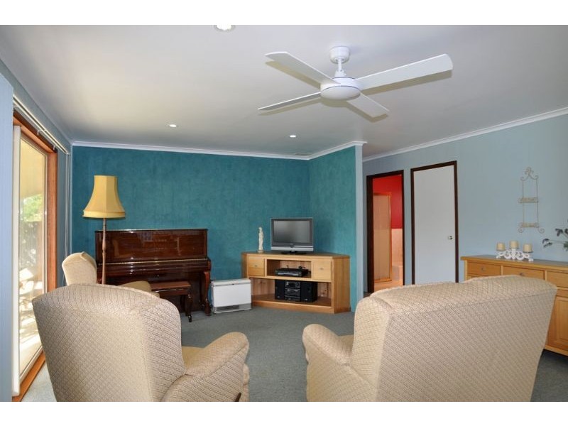 55 Cuttriss Street, Inverloch VIC 3996