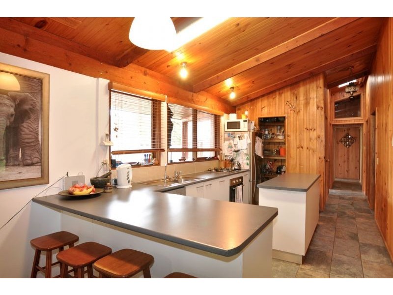 29 Norman Road, Inverloch VIC 3996