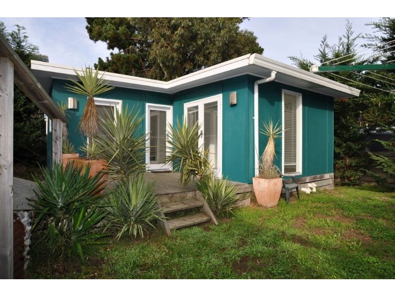 2 Pandora Avenue, Venus Bay VIC 3956