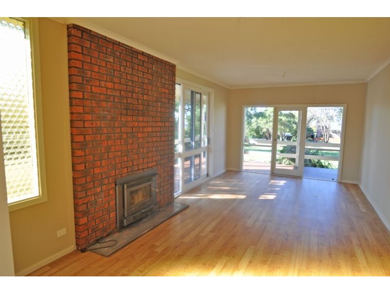 16 The Cresent, Inverloch VIC 3996
