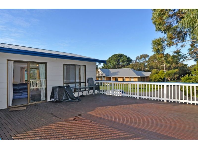 74 Tamara Crescent, Inverloch VIC 3996