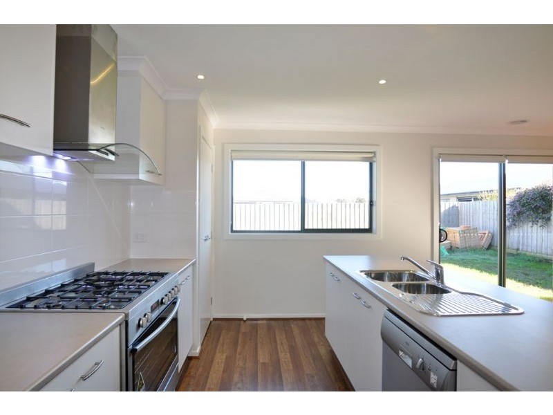 12 Lavender Place, Inverloch VIC 3996