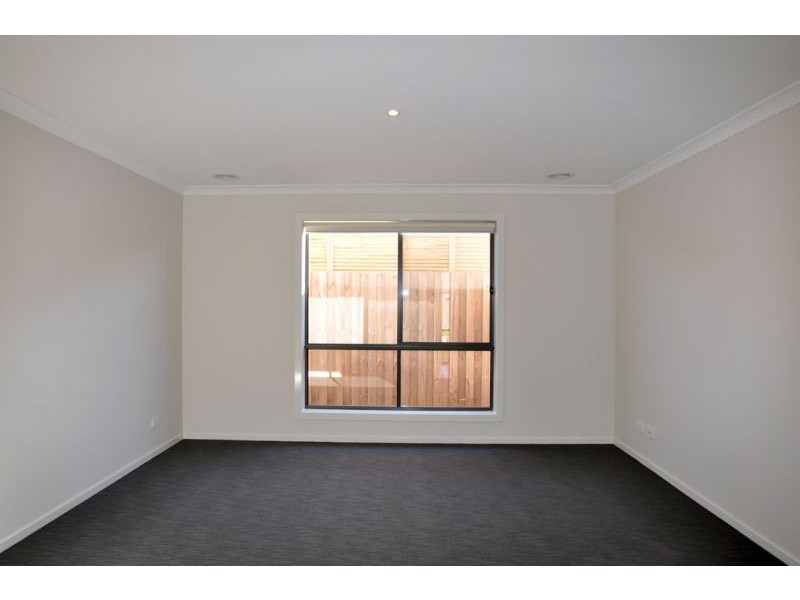 12 Lavender Place, Inverloch VIC 3996