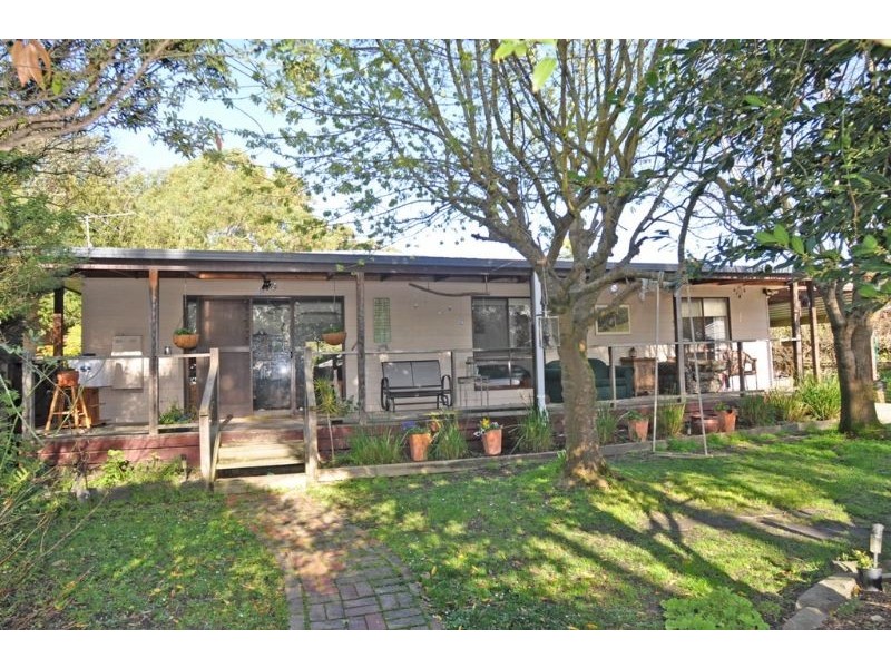 2 Mandy Crt, Inverloch VIC 3996