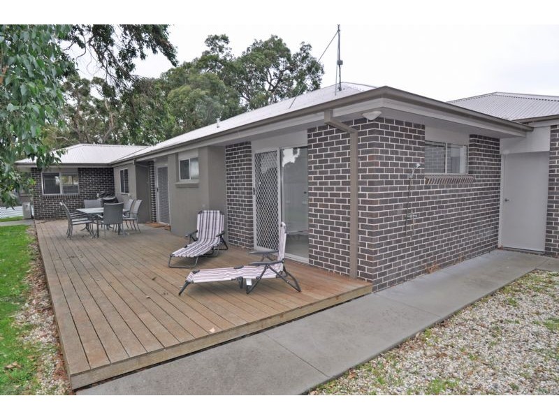 44 Woodland Heath Drv, Inverloch VIC 3996