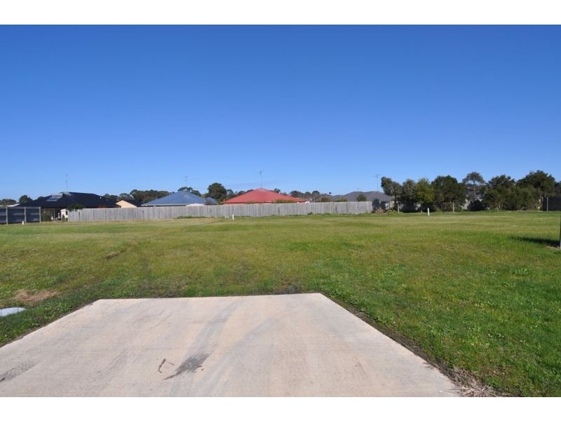 5 Plover Way, Inverloch VIC 3996