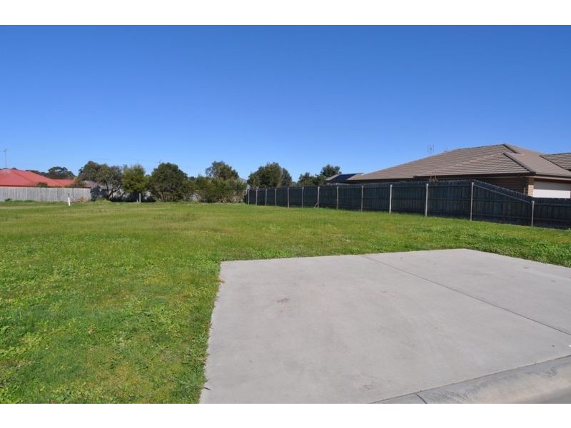 7 Plover Way, Inverloch VIC 3996