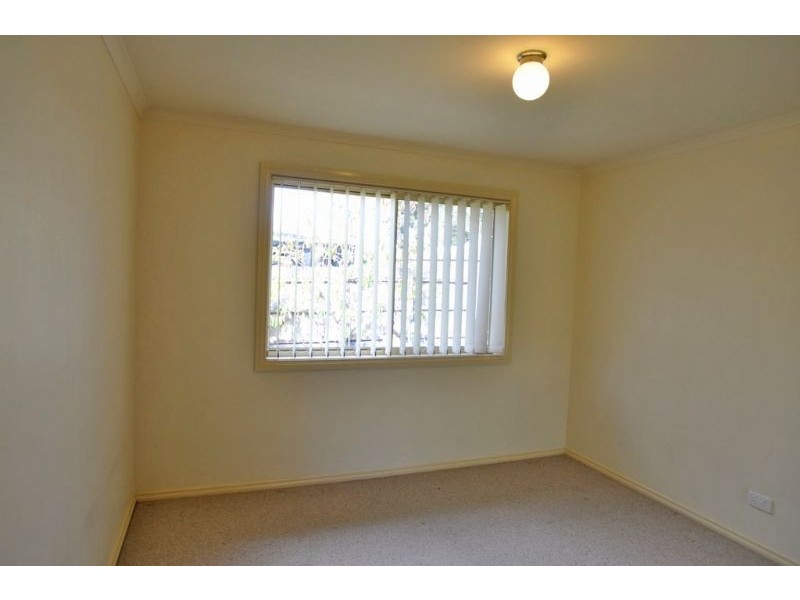 4/33 Powlett Street, Inverloch VIC 3996