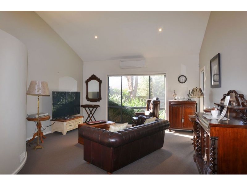 58 Pier Road, Inverloch VIC 3996