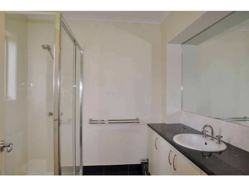 14 Diane Place, Inverloch VIC 3996