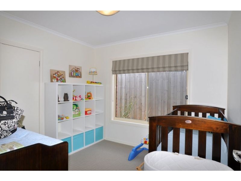 14 Diane Place, Inverloch VIC 3996