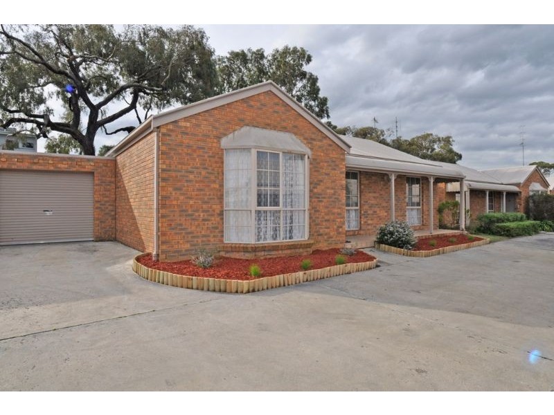 3/2-4 Pymble Avenue, Inverloch VIC 3996