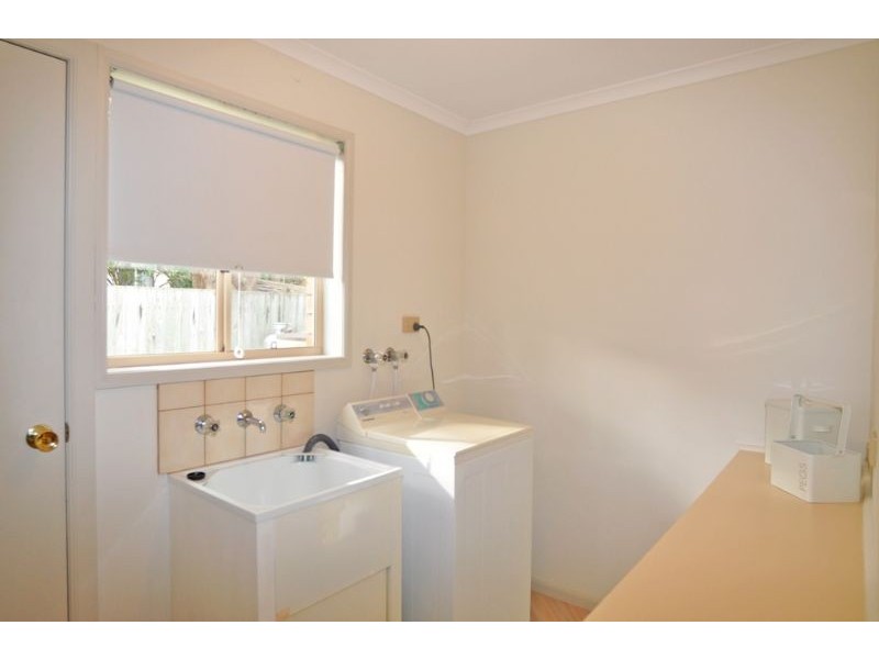 3/2-4 Pymble Avenue, Inverloch VIC 3996