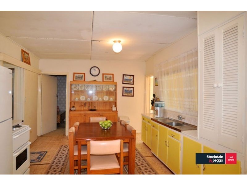 72 Lohr Avenue, Inverloch VIC 3996