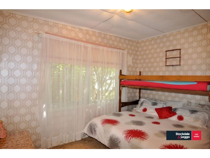 72 Lohr Avenue, Inverloch VIC 3996