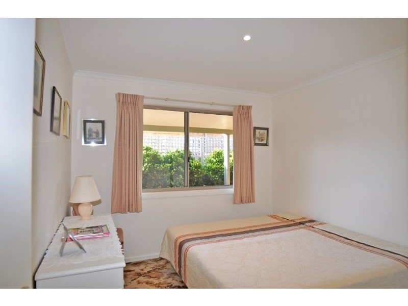 18 Youll Grove, Inverloch VIC 3996