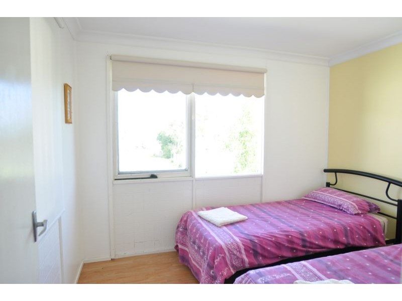 1 Pymble Avenue, Inverloch VIC 3996