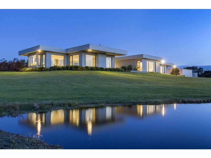 243 Powneys Road, Tarwin Lower, Inverloch VIC 3996