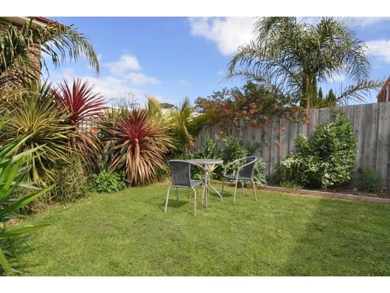 18 Sandymount Avenue, Inverloch VIC 3996