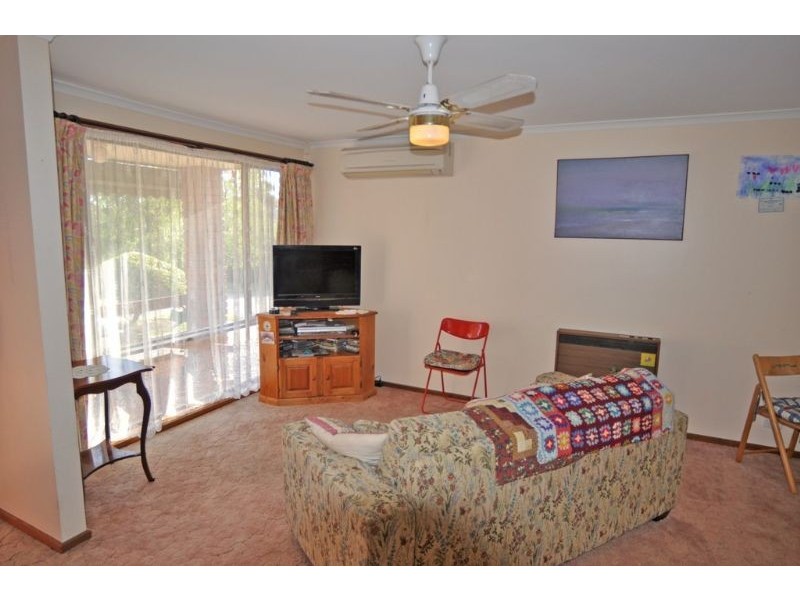 4/5 Freda Street, Inverloch VIC 3996