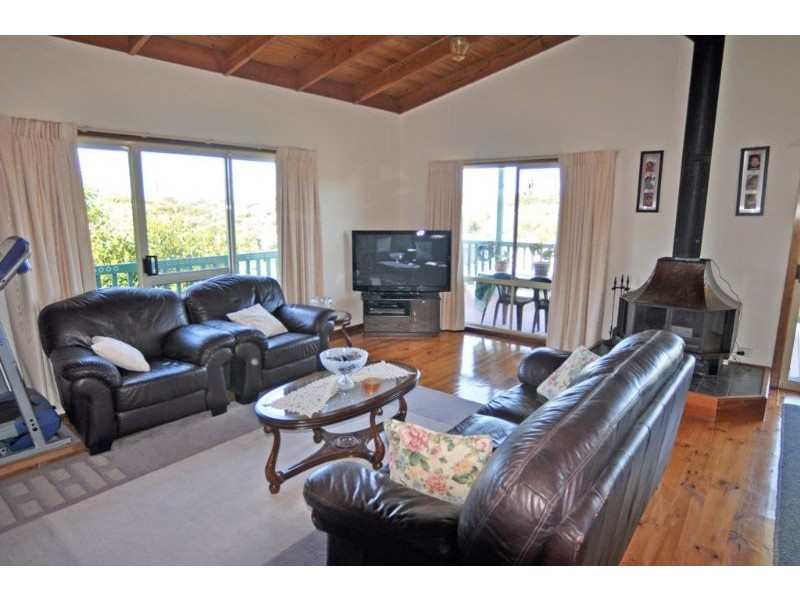 77 Jupiter Boulevard, Venus Bay VIC 3956