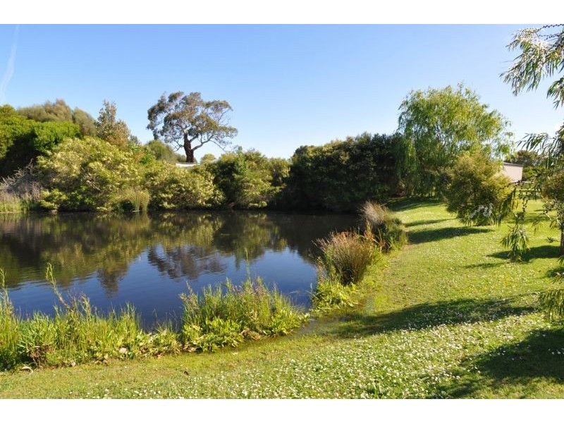 28 Meanderri Drive, Inverloch VIC 3996